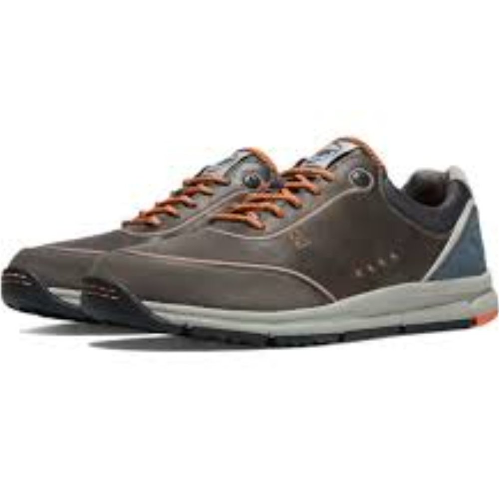 New Balance Walking Shoes, Size 8, width 2E Never Worn